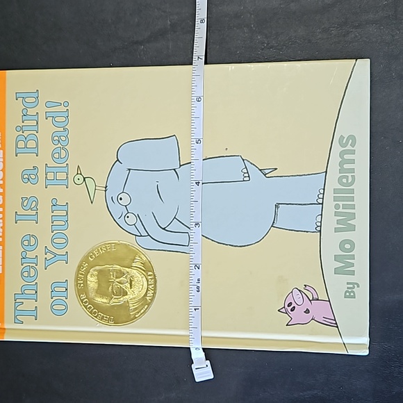 Children's 🎄Hardcover Books: The Pout Pout Fish & There is a bird on your head. - Picture 15 of 15